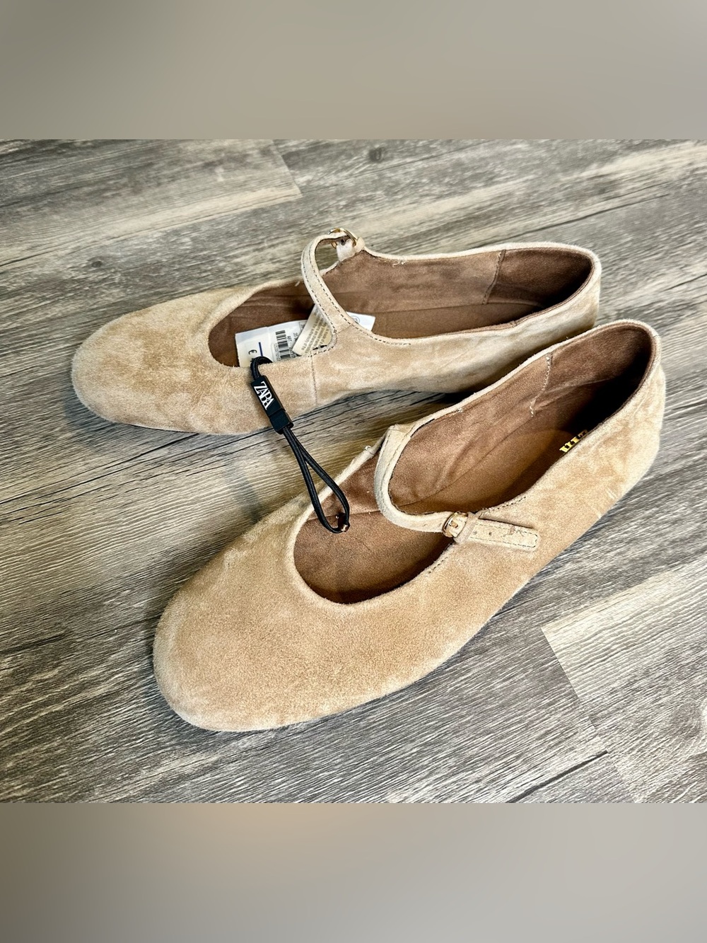 NWT Zara Suede Leather Mary Jane Ballet Flats Tan Beige Women’s Size 8 EU 39